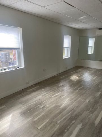 84 Leonard St 2, Belmont, MA 02478