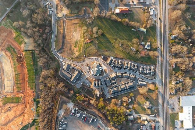 79 Arnold Poplar Lane, Auburn, GA 30011