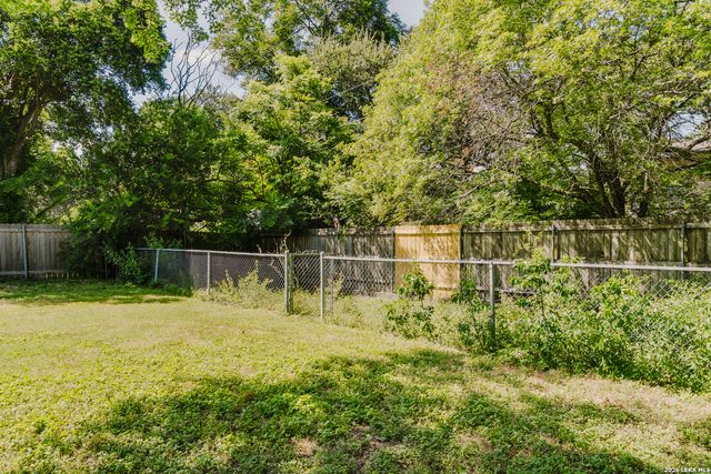 3422 William Penn Drive, San Antonio, TX 78230