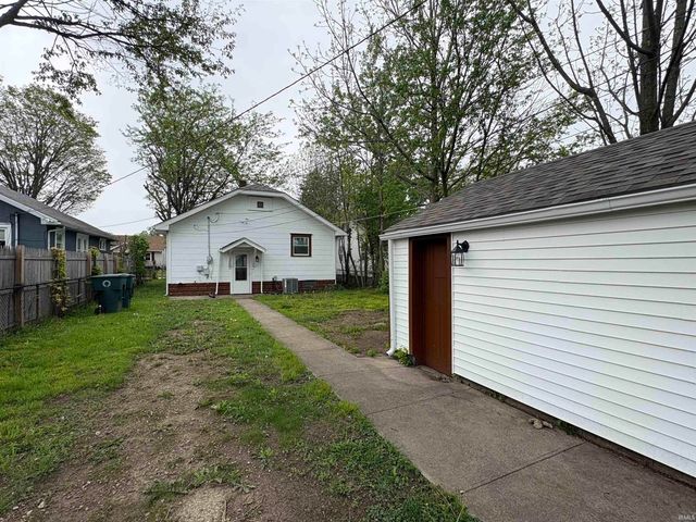 1800 W 13Th Street, Muncie, IN 47302
