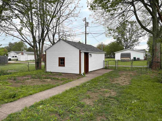 1800 W 13Th Street, Muncie, IN 47302