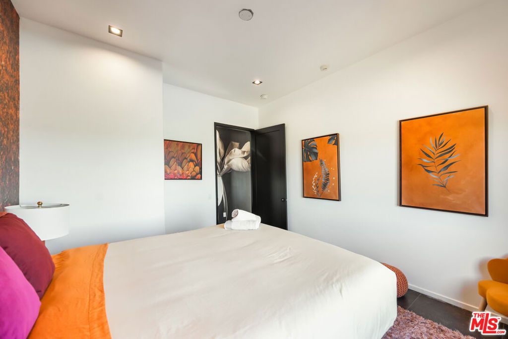 Image 14 of property listing at 60376 Tacoma Court, Joshua Tree, CA 92252