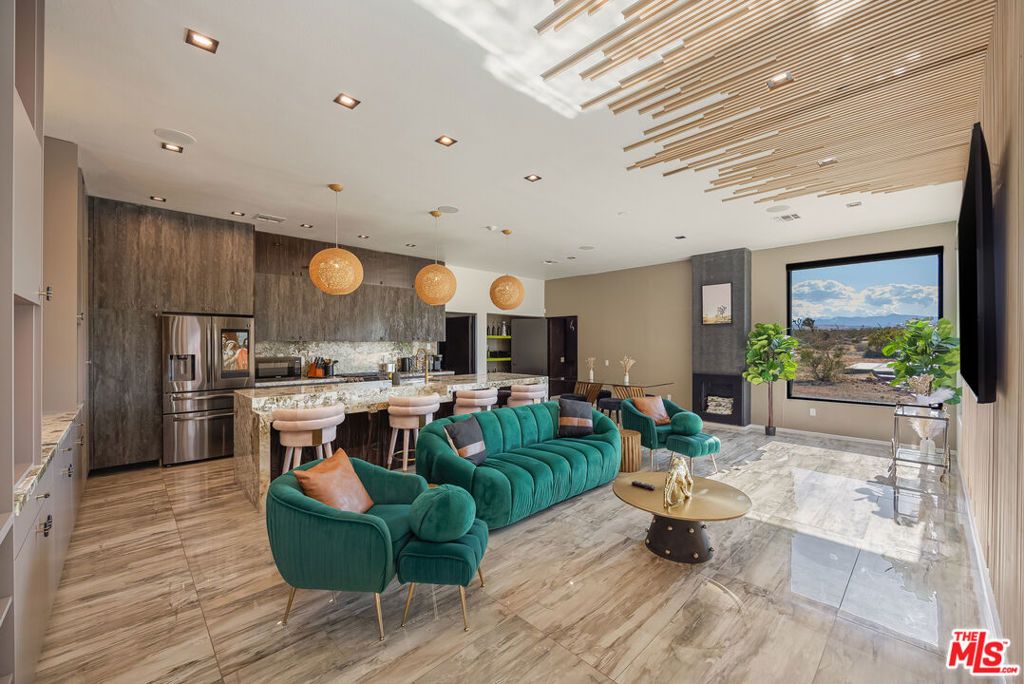 Image 3 of property listing at 60376 Tacoma Court, Joshua Tree, CA 92252