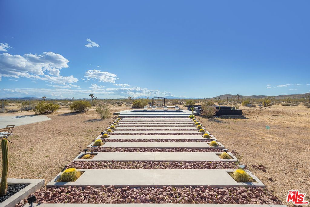 Image 31 of property listing at 60376 Tacoma Court, Joshua Tree, CA 92252