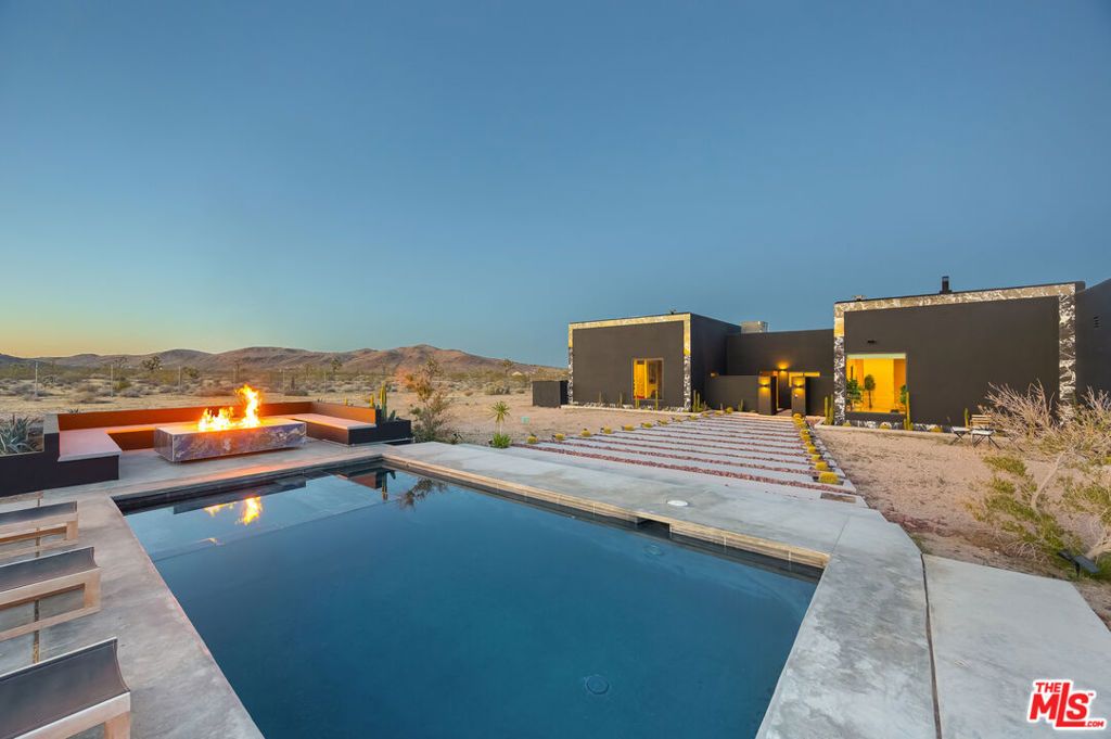 Image 46 of property listing at 60376 Tacoma Court, Joshua Tree, CA 92252