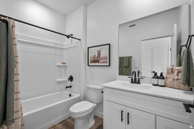 2812 E CORRAL HOLLOW DR, Washington, UT 84780