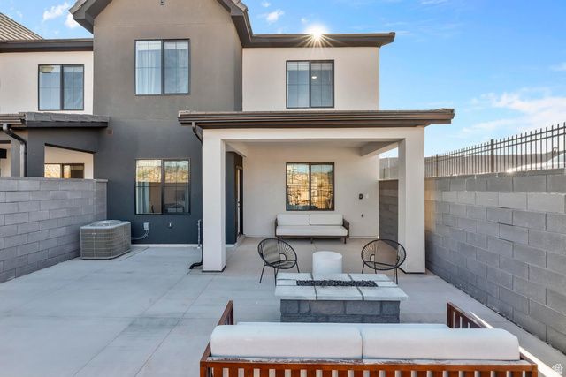 2812 E CORRAL HOLLOW DR, Washington, UT 84780