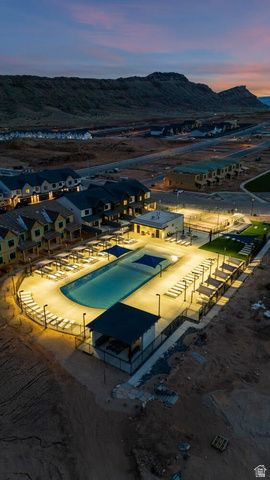 2812 E CORRAL HOLLOW DR, Washington, UT 84780