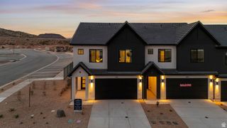 2812 E CORRAL HOLLOW DR, Washington, UT 84780