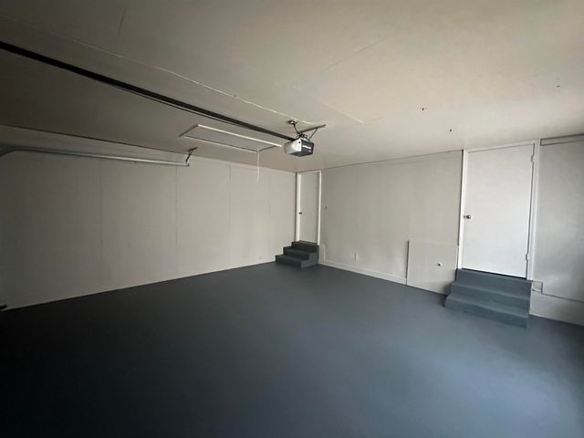 2111 ROCK RIDGE RD, Memphis, TN 38134