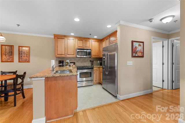 314 Bowling Park Road 314, Asheville, NC 28803