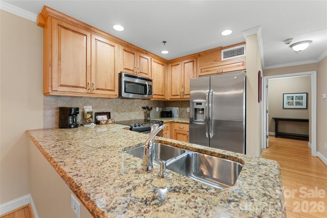 314 Bowling Park Road 314, Asheville, NC 28803