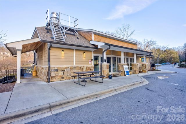 314 Bowling Park Road 314, Asheville, NC 28803