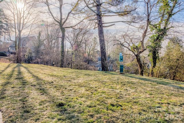 314 Bowling Park Road 314, Asheville, NC 28803