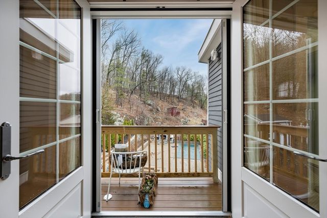 3 Fellsmere Ave, Wakefield, MA 01880