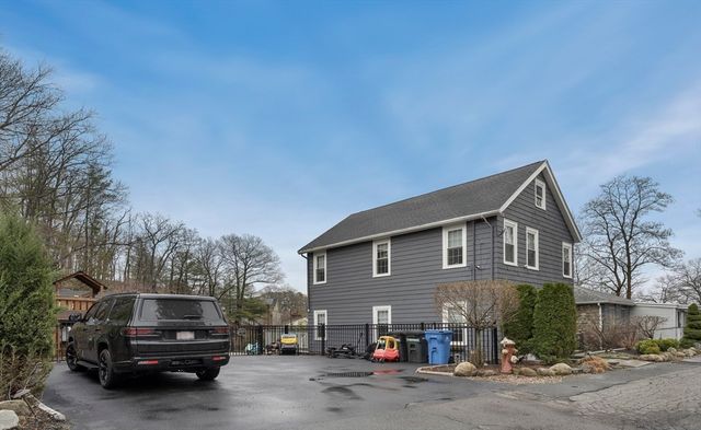 3 Fellsmere Ave, Wakefield, MA 01880