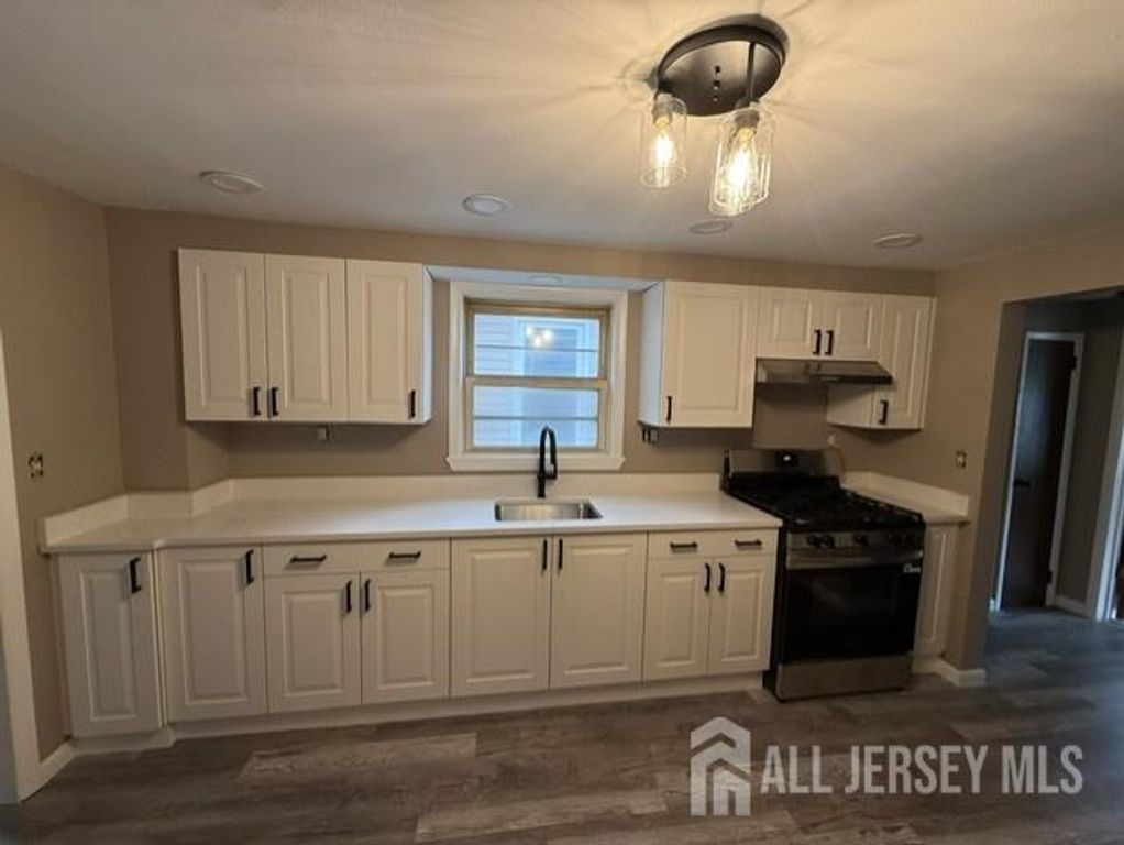 224 Madison Avenue, Perth Amboy, NJ 08861