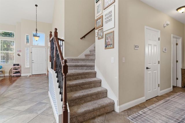 3617 Glencrest Dr, Modesto, CA 95355