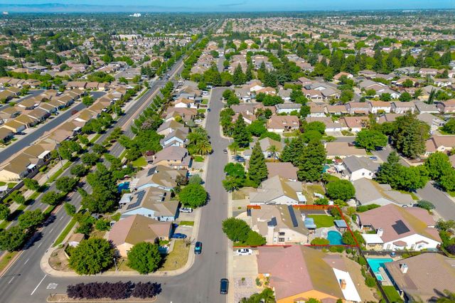 3617 Glencrest Dr, Modesto, CA 95355