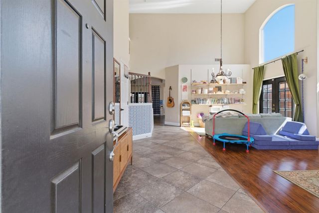 3617 Glencrest Dr, Modesto, CA 95355