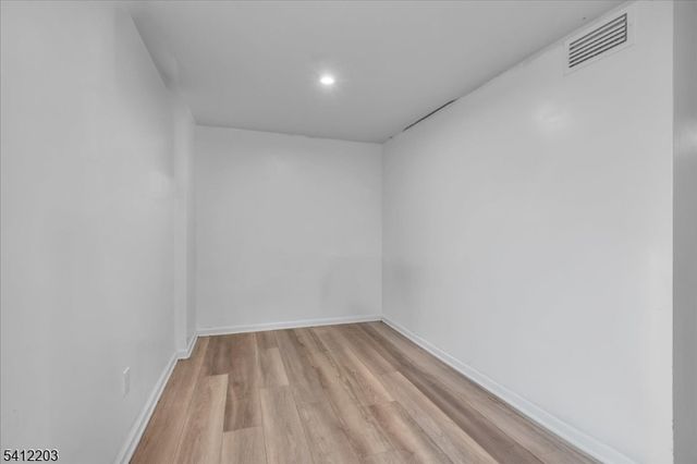 79 Burr St, Monroe Twp., NJ 08094