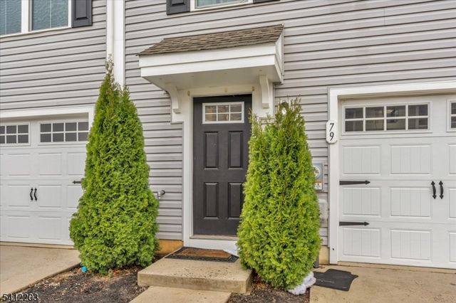 79 Burr St, Monroe Twp., NJ 08094