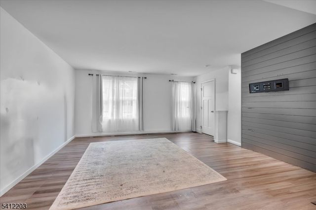 79 Burr St, Monroe Twp., NJ 08094