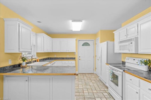 5150 Dogwood Trail, Asheboro, NC 27205