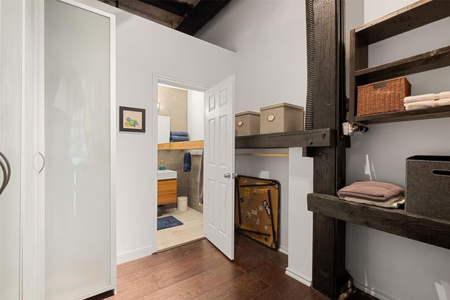 2220 S Harwood Street 206, Dallas, TX 75215