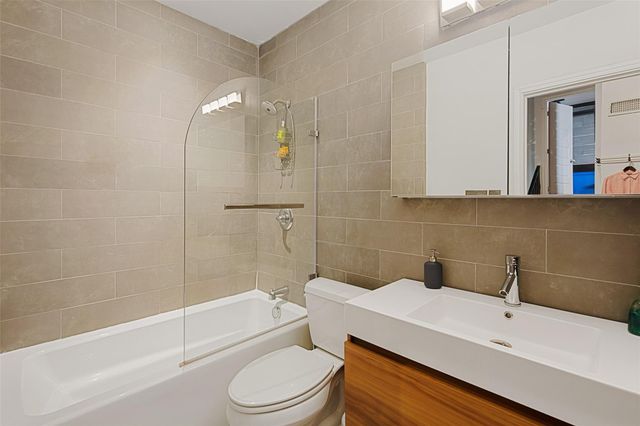 2220 S Harwood Street 206, Dallas, TX 75215