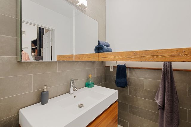 2220 S Harwood Street 206, Dallas, TX 75215