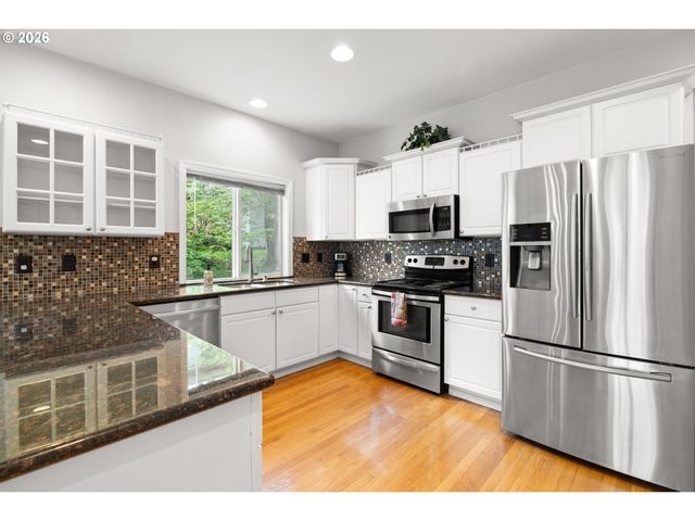 4233 Sw 28TH Ct, Gresham, OR 97080