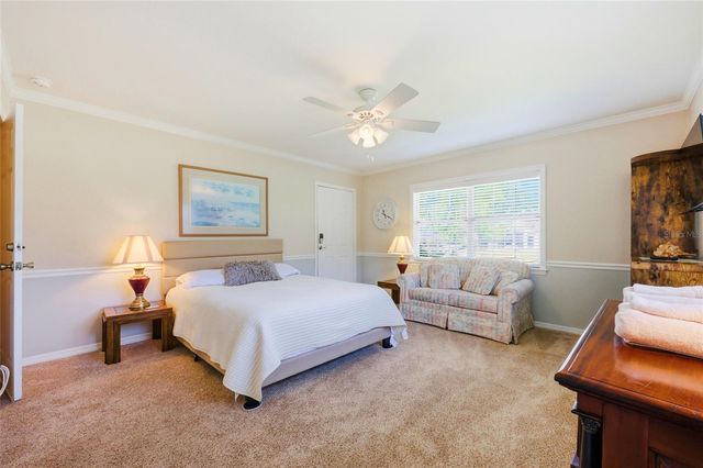 936 N BAKER STREET, Mount Dora, FL 32757