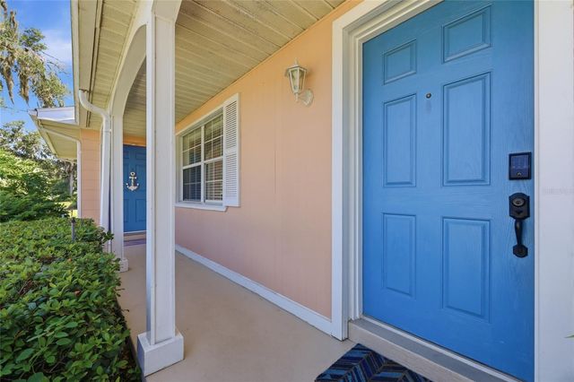 936 N BAKER STREET, Mount Dora, FL 32757