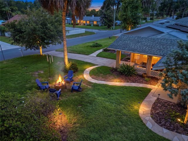 936 N BAKER STREET, Mount Dora, FL 32757