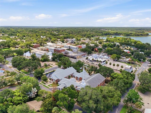 936 N BAKER STREET, Mount Dora, FL 32757