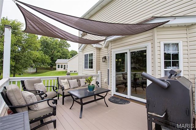 3 Savannah Court, St Peters, MO 63376