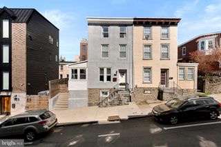 132 SHURS LN, Philadelphia, PA 19127