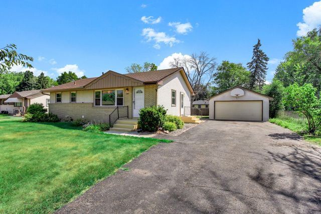 6936 Newton Avenue N, Brooklyn Center, MN 55430