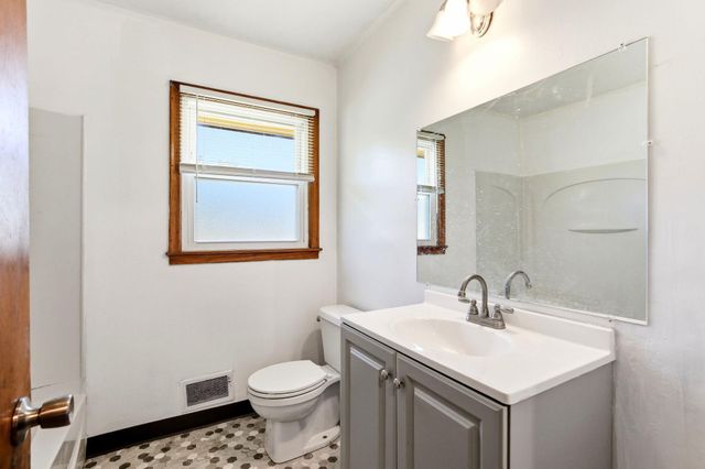 6936 Newton Avenue N, Brooklyn Center, MN 55430