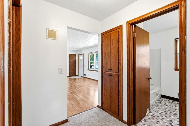 6936 Newton Avenue N, Brooklyn Center, MN 55430