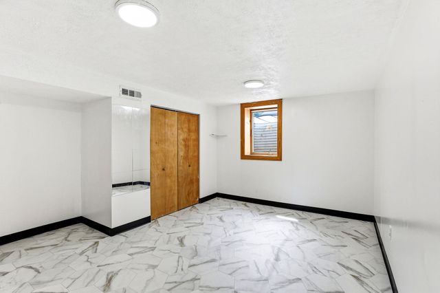 6936 Newton Avenue N, Brooklyn Center, MN 55430
