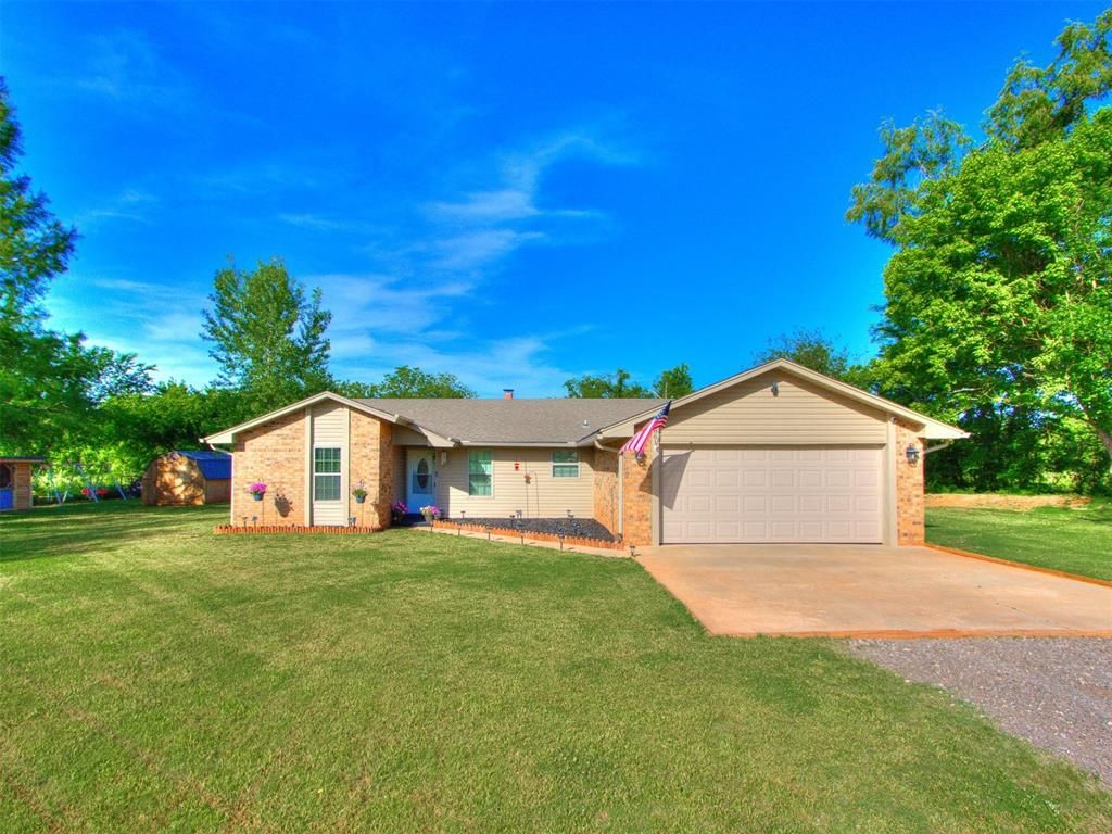16861 Winding Creek Drive, Newalla, OK 74857