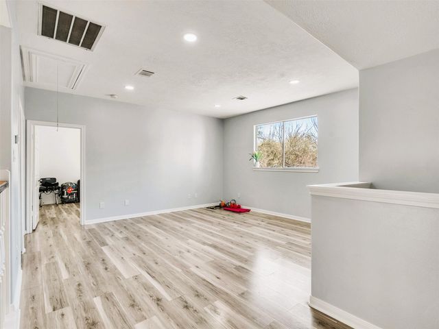 11902 Hueco Tanks Drive, Sugar Land, TX 77498