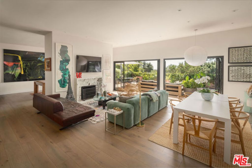 391 N Saltair Avenue, Los Angeles, CA 90049