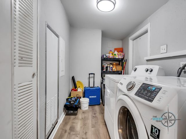9654 Creek Vista Lane, Willis, TX 77378