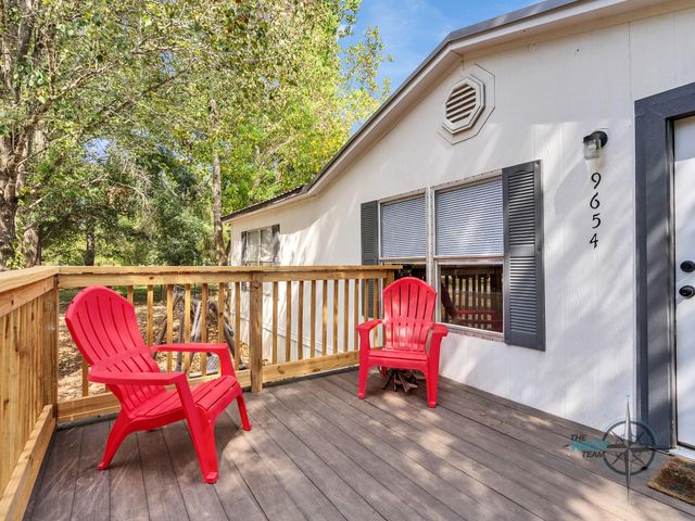 9654 Creek Vista Lane, Willis, TX 77378
