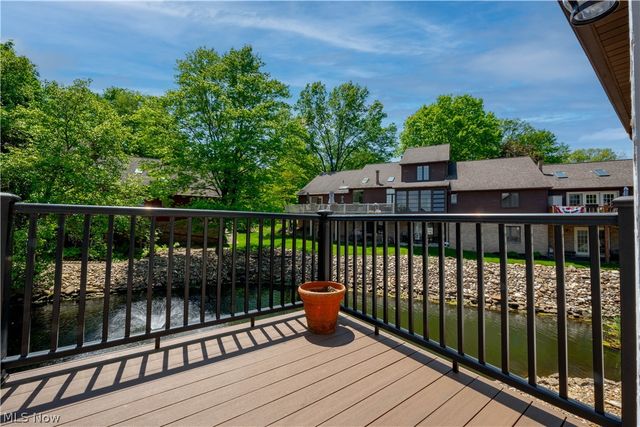 4920 Pond Drive NW, North Canton, OH 44720