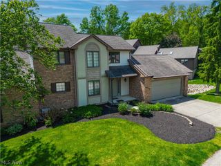4920 Pond Drive NW, North Canton, OH 44720