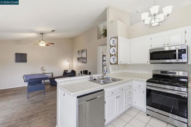 2805 Ford Ct, Antioch, CA 94509